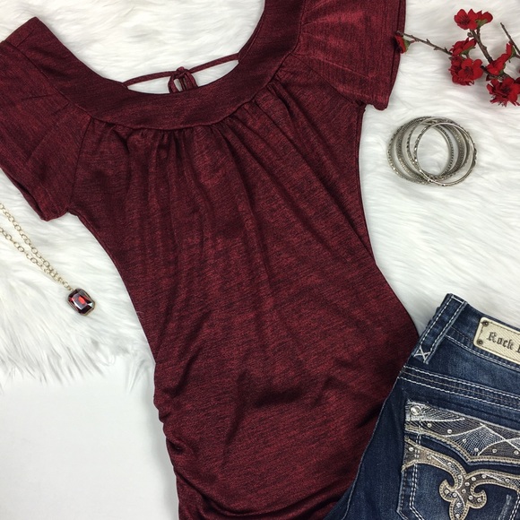 Daytrip Tops - BUCKLE DAYTRIP Red Dressy Blouse